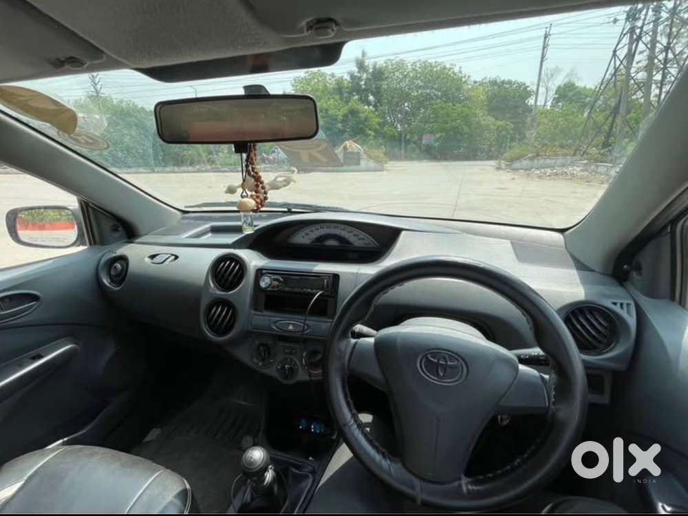 2013 Toyota Etios Liva