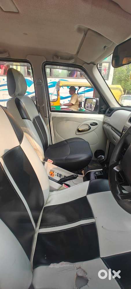 Mahindra Scorpio S2 9 Seater, 2016, Diesel
