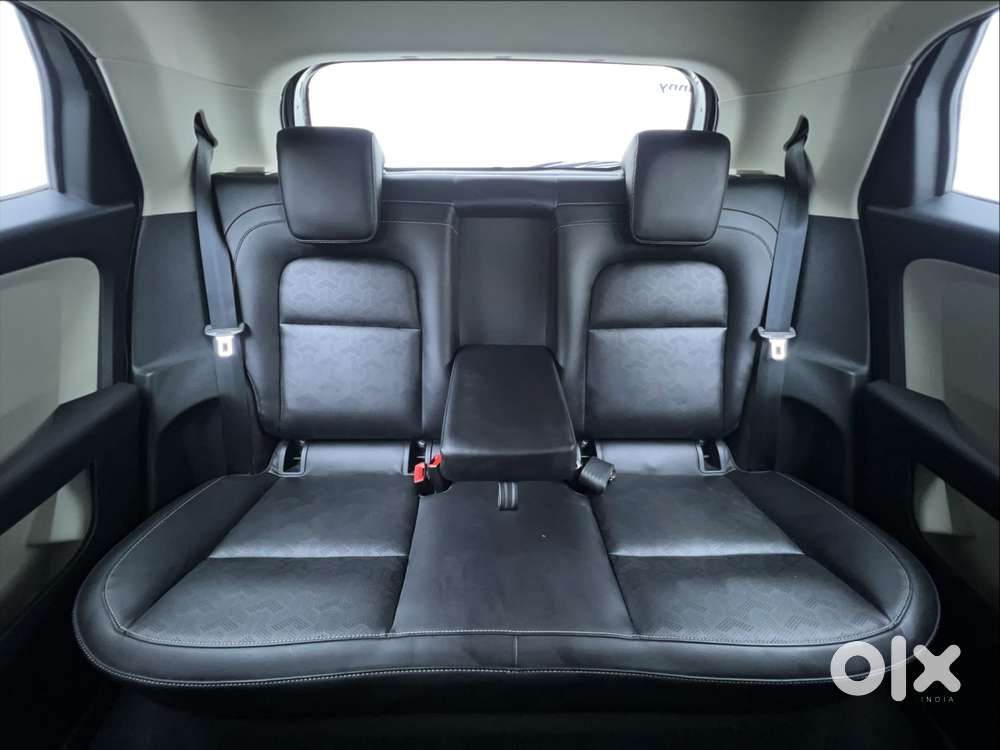 Tata Altroz 1.2 Xza Plus, 2022, Petrol