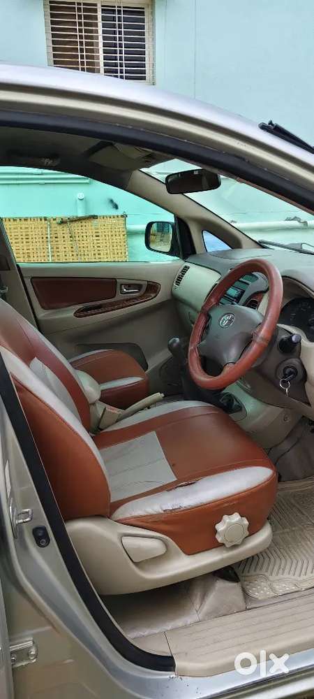 Toyota Innova 2.5 V 8 2008