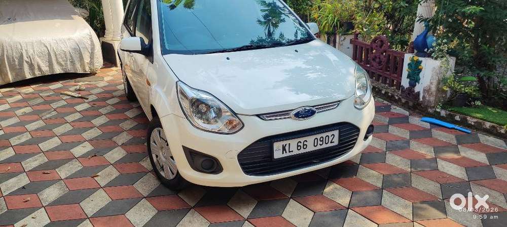 Ford Figo 2012-2015 Diesel Celebration Edition, 2014, Diesel