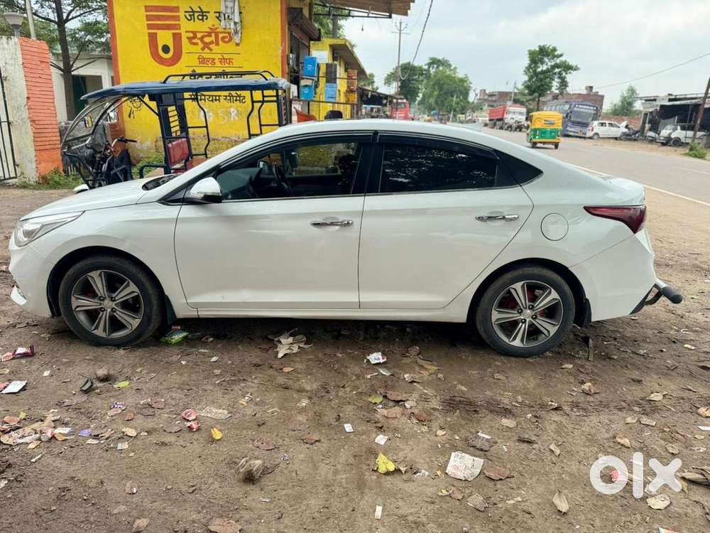 Urgent Sel Karna Hai