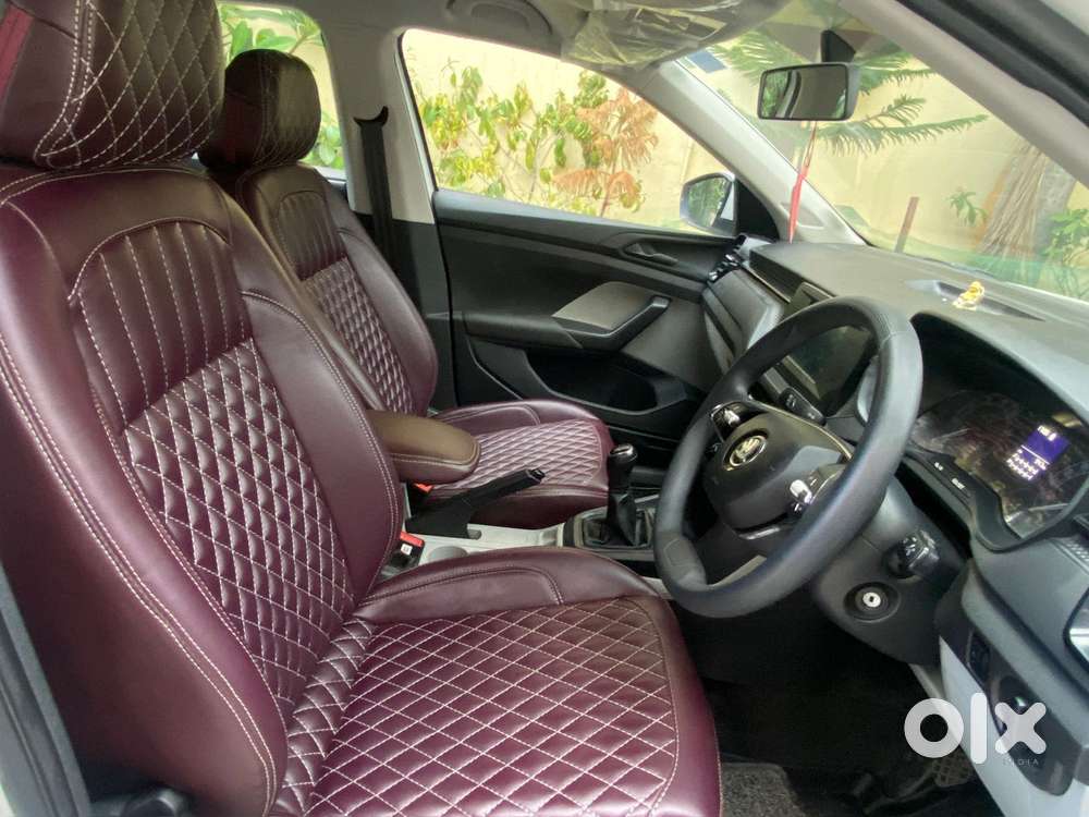 Skoda Kushaq Ambition 1.0l Tsi Mt, 2022, Petrol