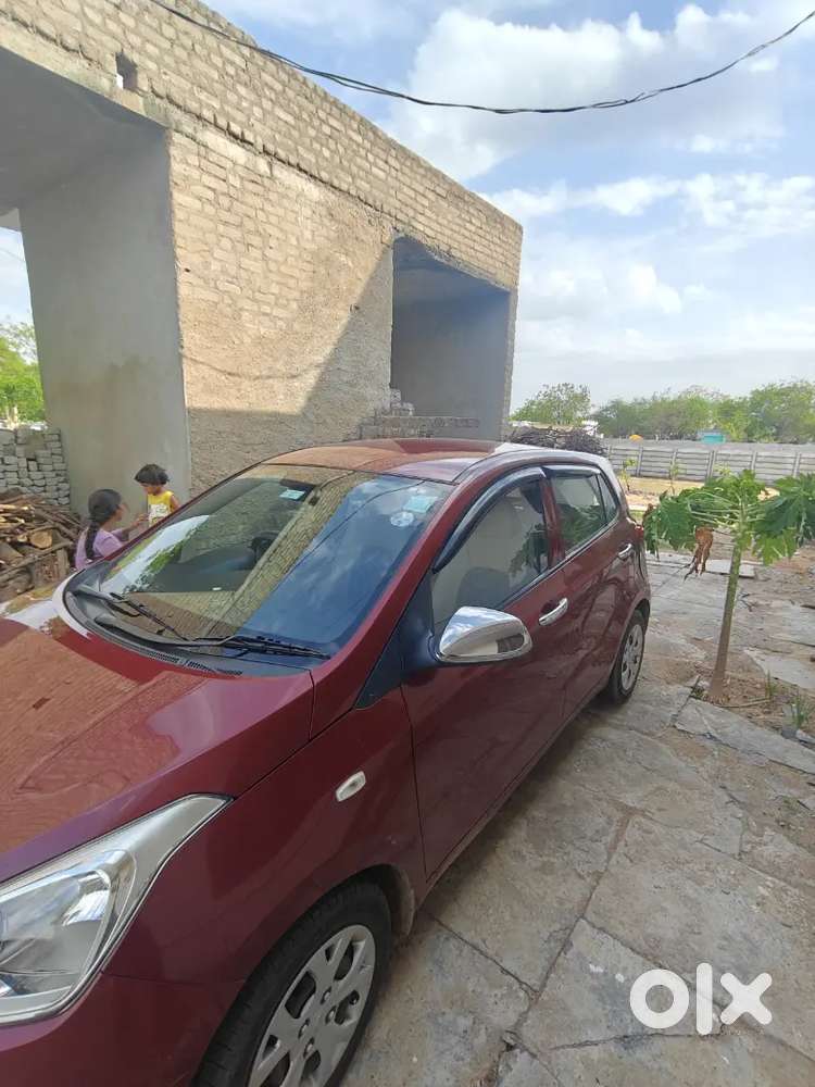 Hyundai Grand I10 2016 Diesel 96000 Km Driven