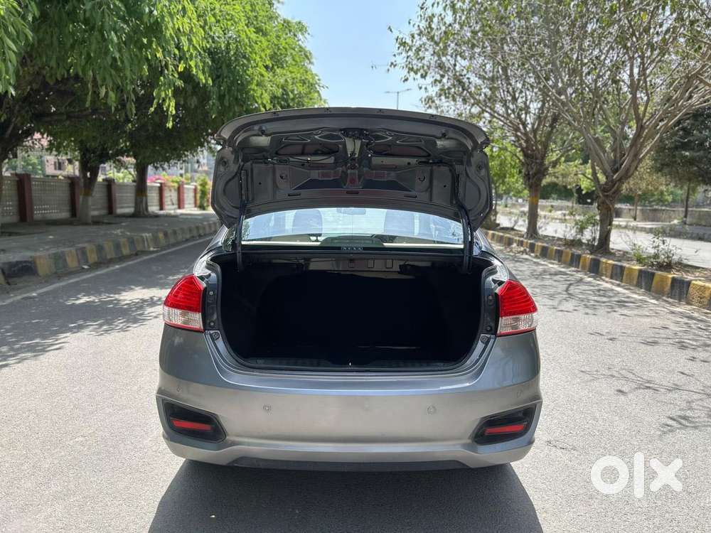 Maruti Suzuki Ciaz 1.5 Alpha Shvs Mt, 2017, Petrol