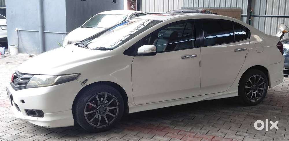 Honda City 1.5 V At Sunroof, 2014, Petrol