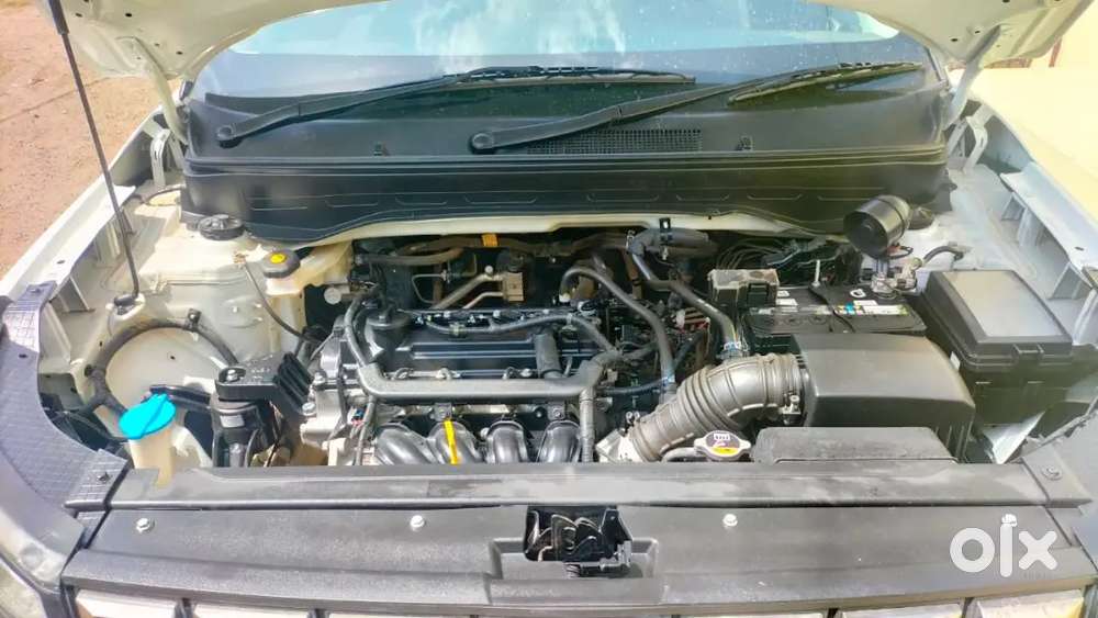 Hyundai Venue 2022 Petrol 51000 Km Driven