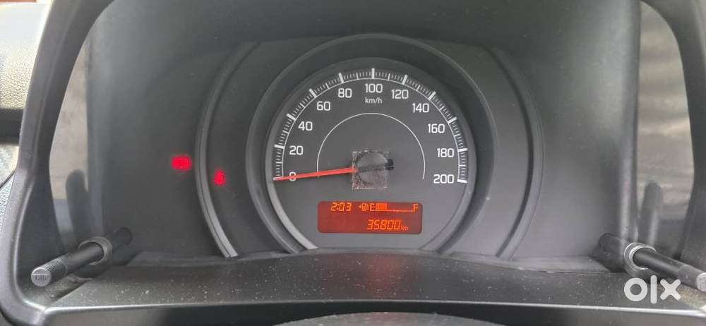 Maruti Suzuki Swift Lxi Optional-o, 2021, Petrol