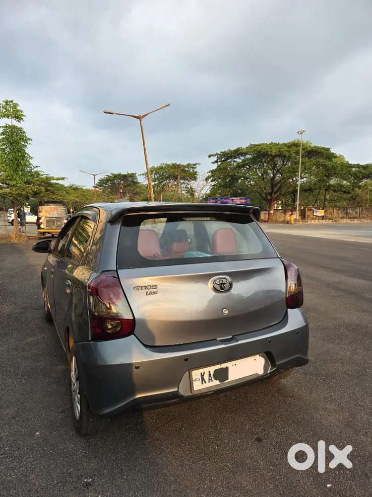 Car Toyota Etios Liva Diesel