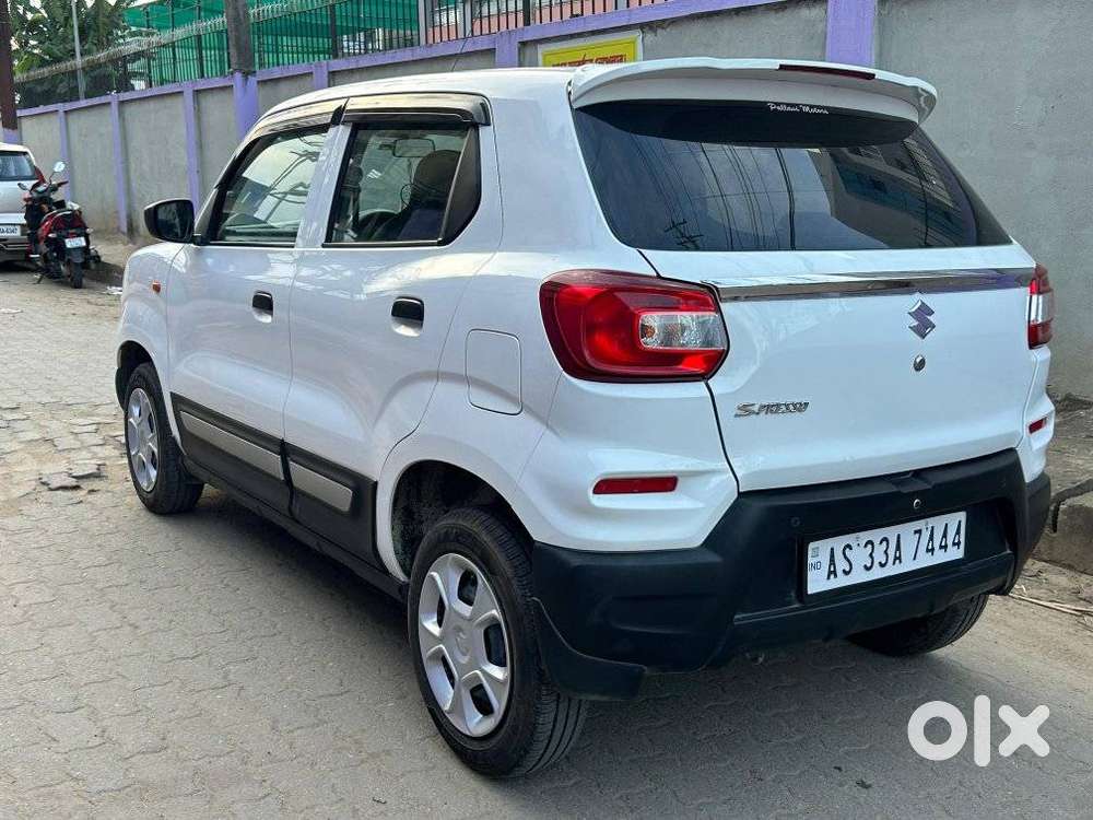 Maruti Suzuki S-presso Vxi, 2023, Petrol