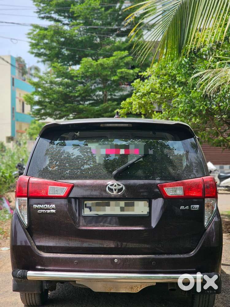 Toyota Innova Crysta 2017