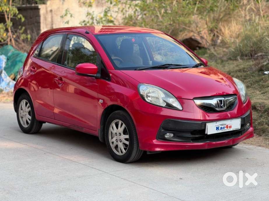 Honda Brio V Automatic, 2013, Petrol