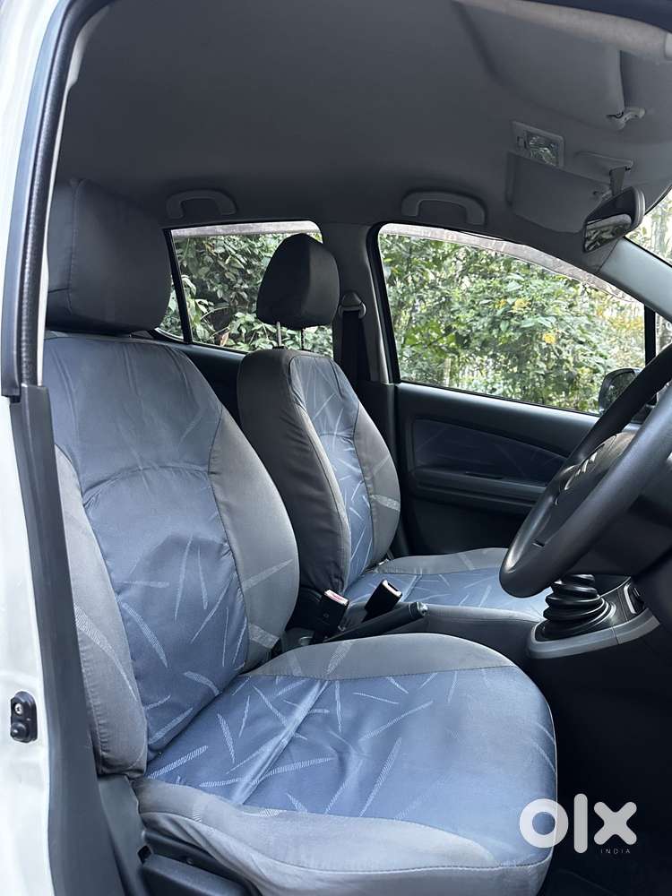 Maruti Suzuki Ritz Vxi, 2011, Petrol