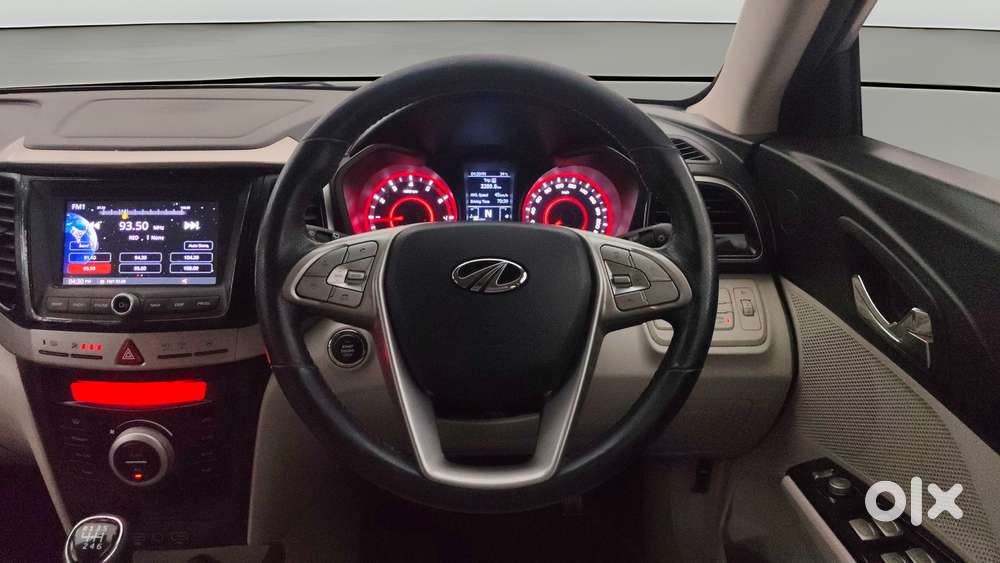 Mahindra Xuv300 W8 Option, 2020, Petrol