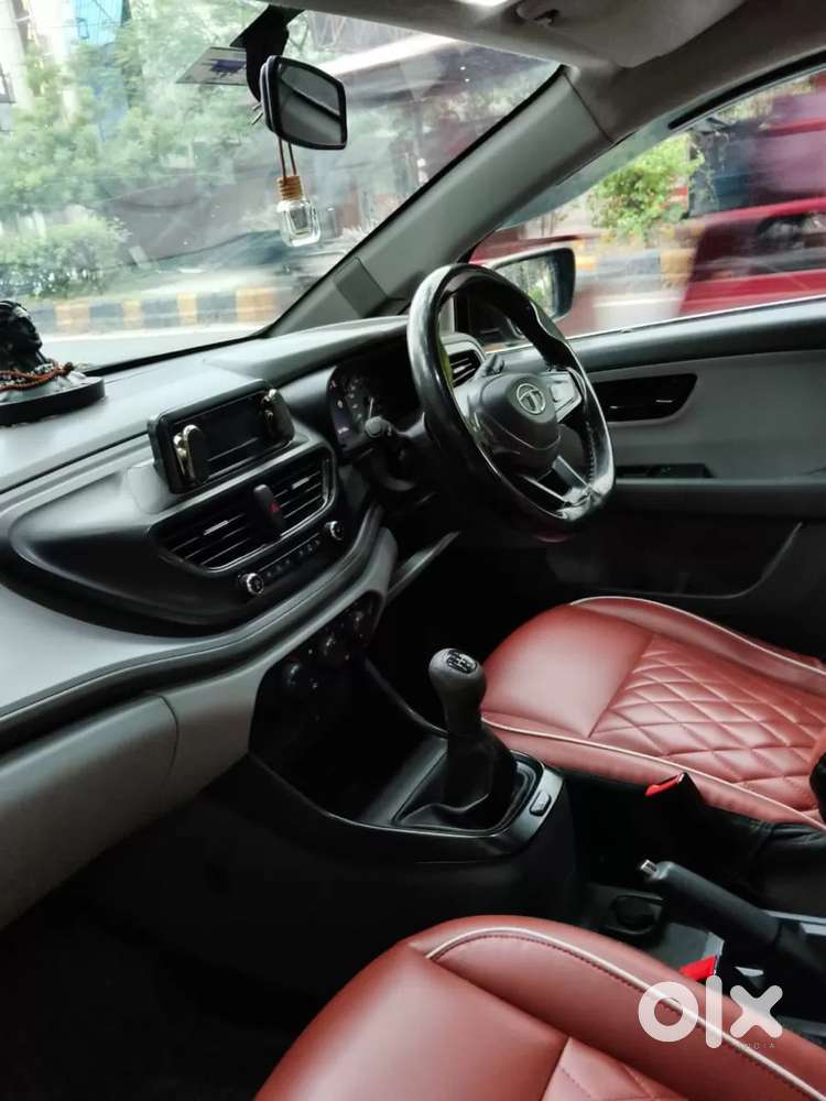 Tata Altroz 1.2 Xe Rhytm Petrol, 2021, Petrol