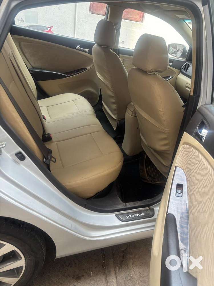 Hyundai Fluidic Verna 2015 Petrol Well Maintained