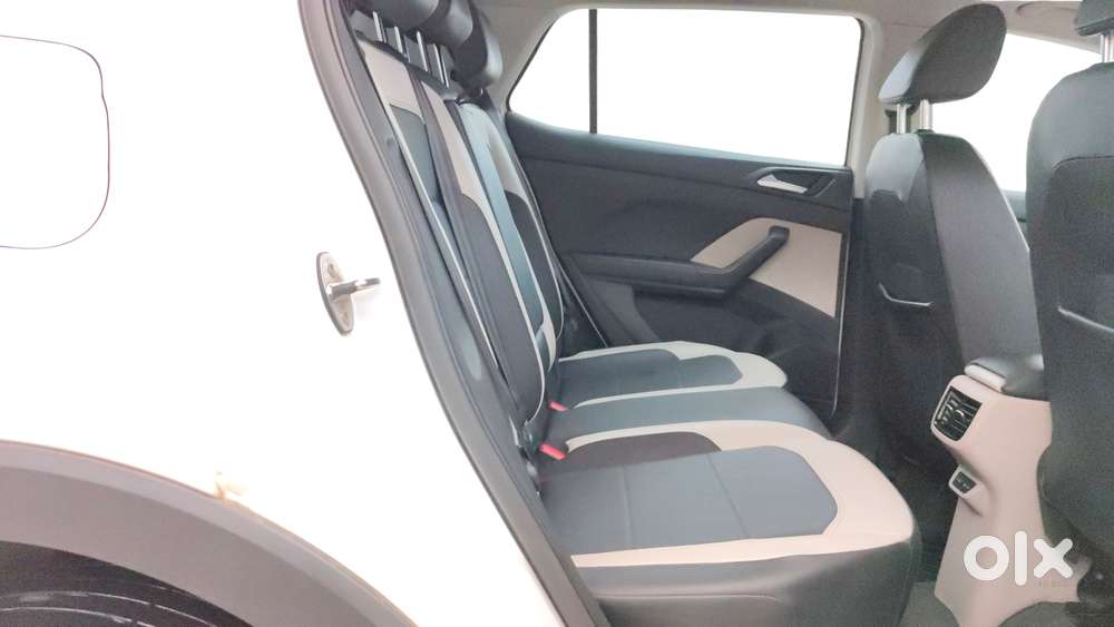 Volkswagen Taigun 1.0 Tsi Topline At, 2022, Petrol