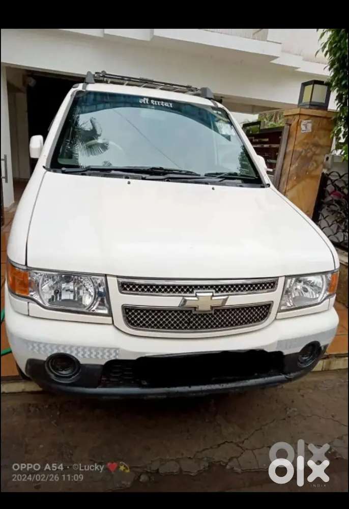 Chevrolet Tavera 2017 Diesel Well Maintained