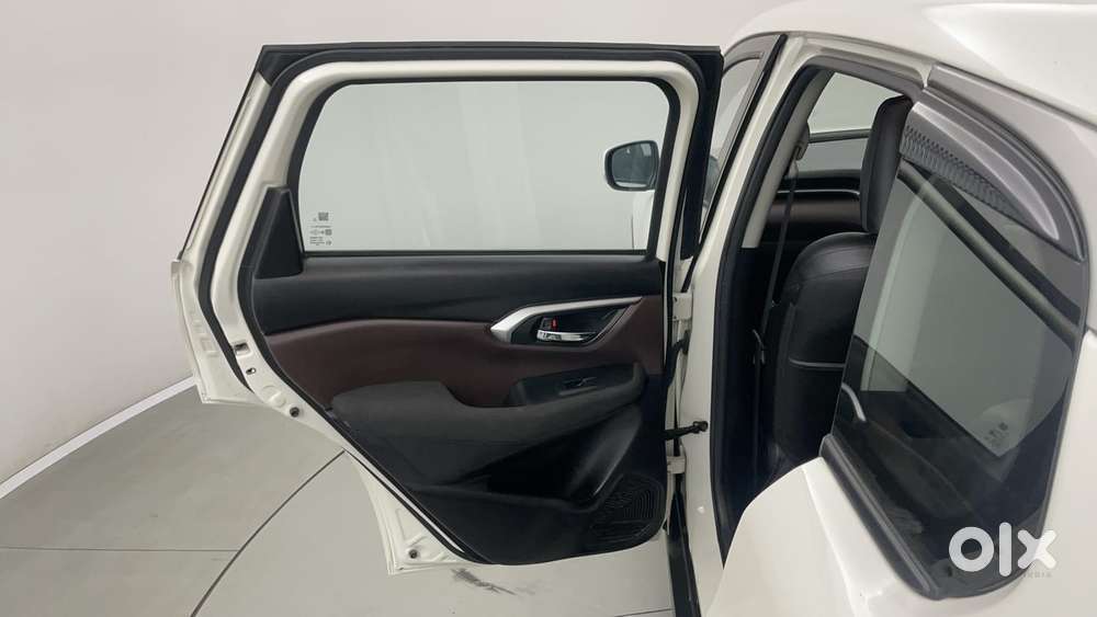 Maruti Suzuki Grand Vitara 1.5 Delta Smart Hybrid, 2024, Petrol