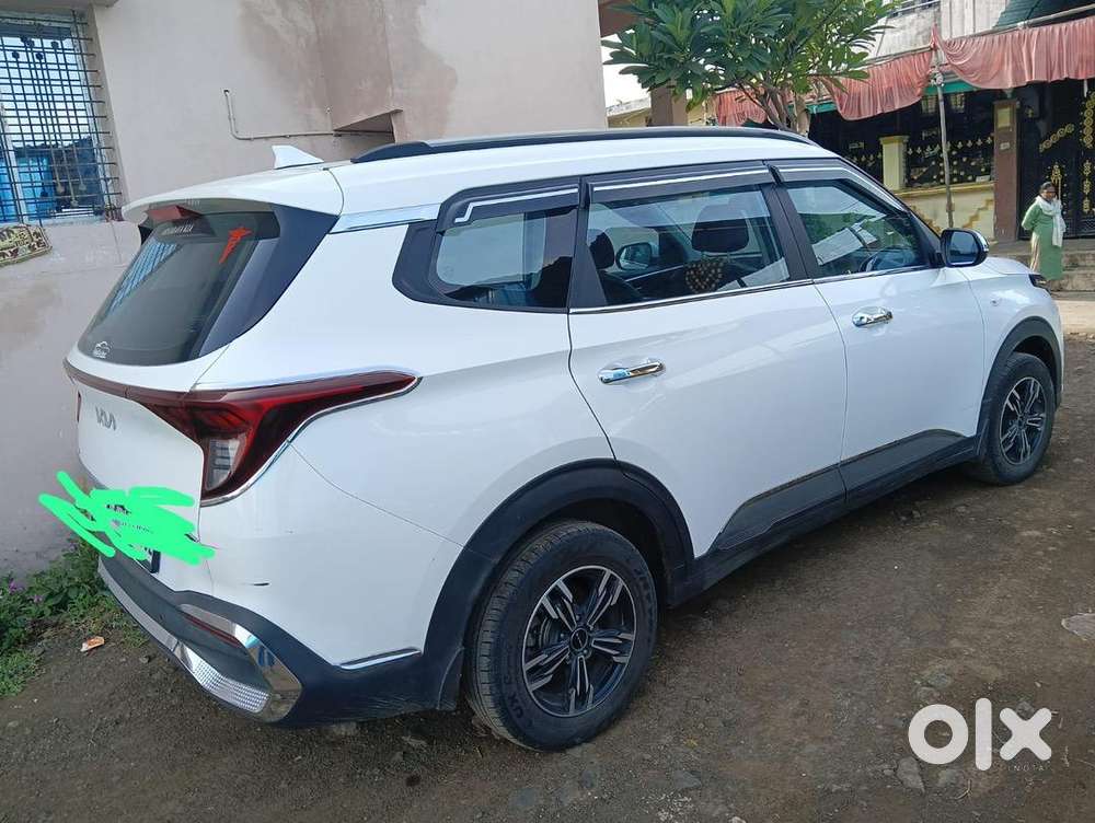 Kia Carens 2024 Petrol Good Condition