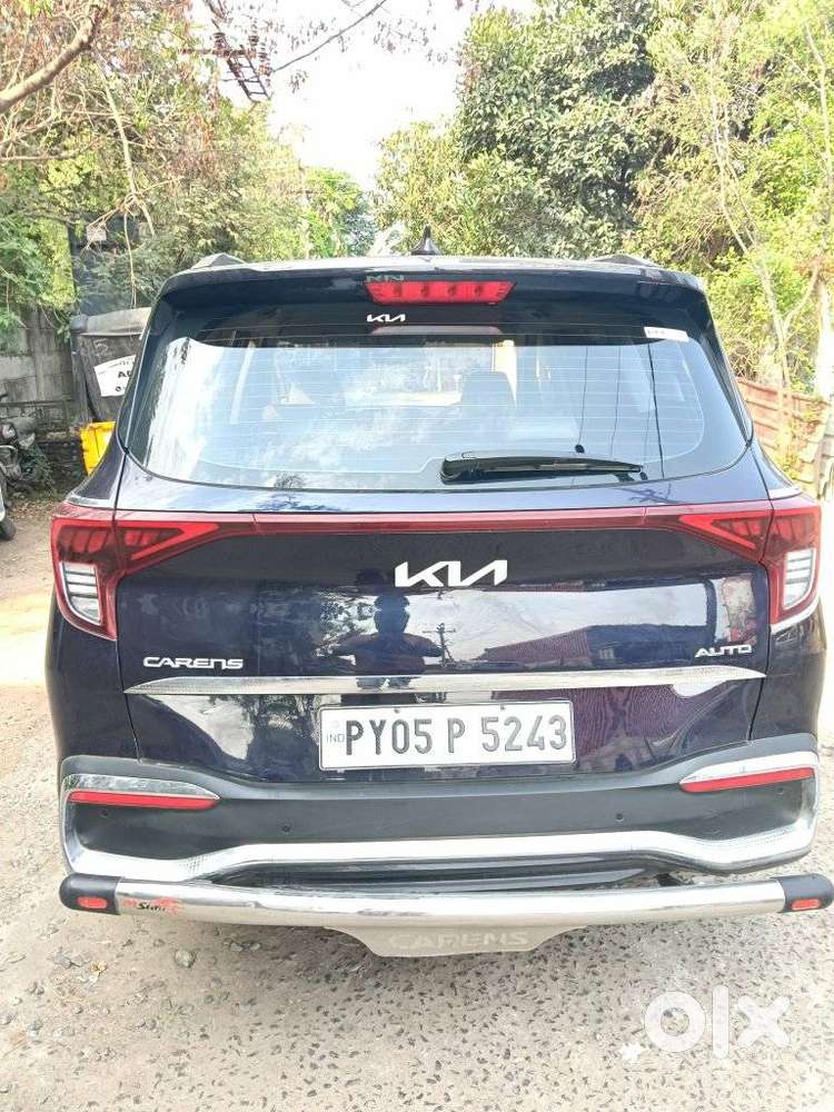 Kia Carens Luxury (o)1.5 Diesel At 7 Str, 2023, Diesel