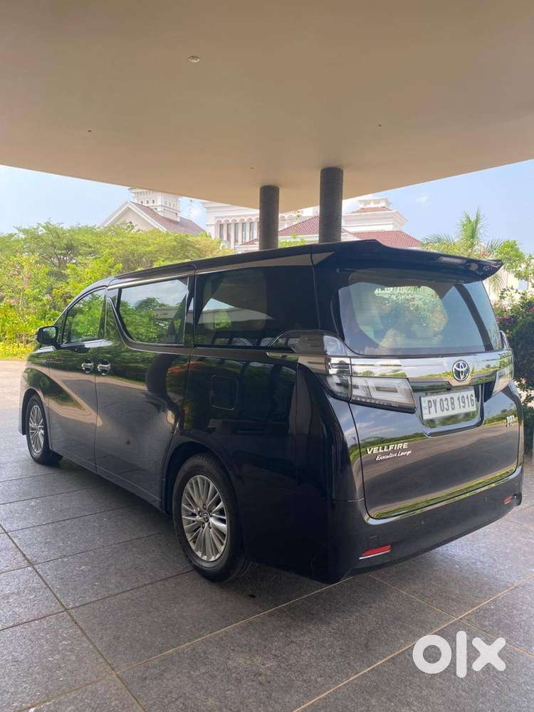 Toyota Vellfire 2021