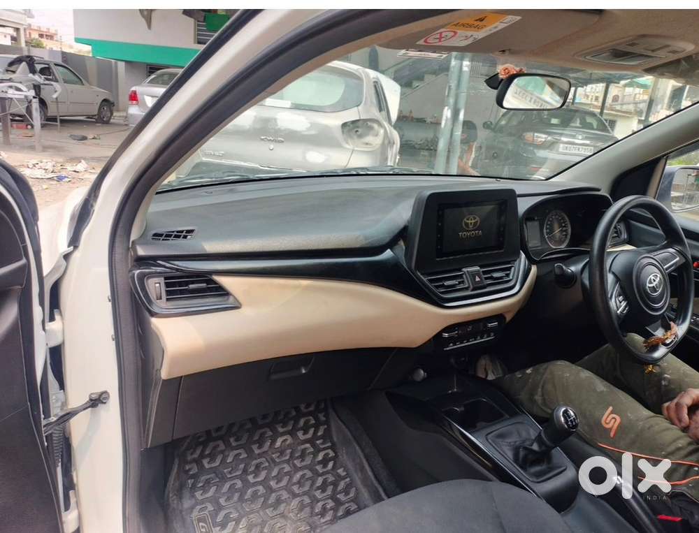 Toyota Glanza Petrol Manual 2023
