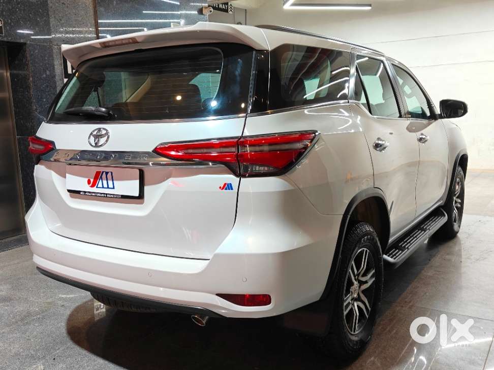 Toyota Fortuner 4x2 At 2.8 Diesel, 2023, Diesel