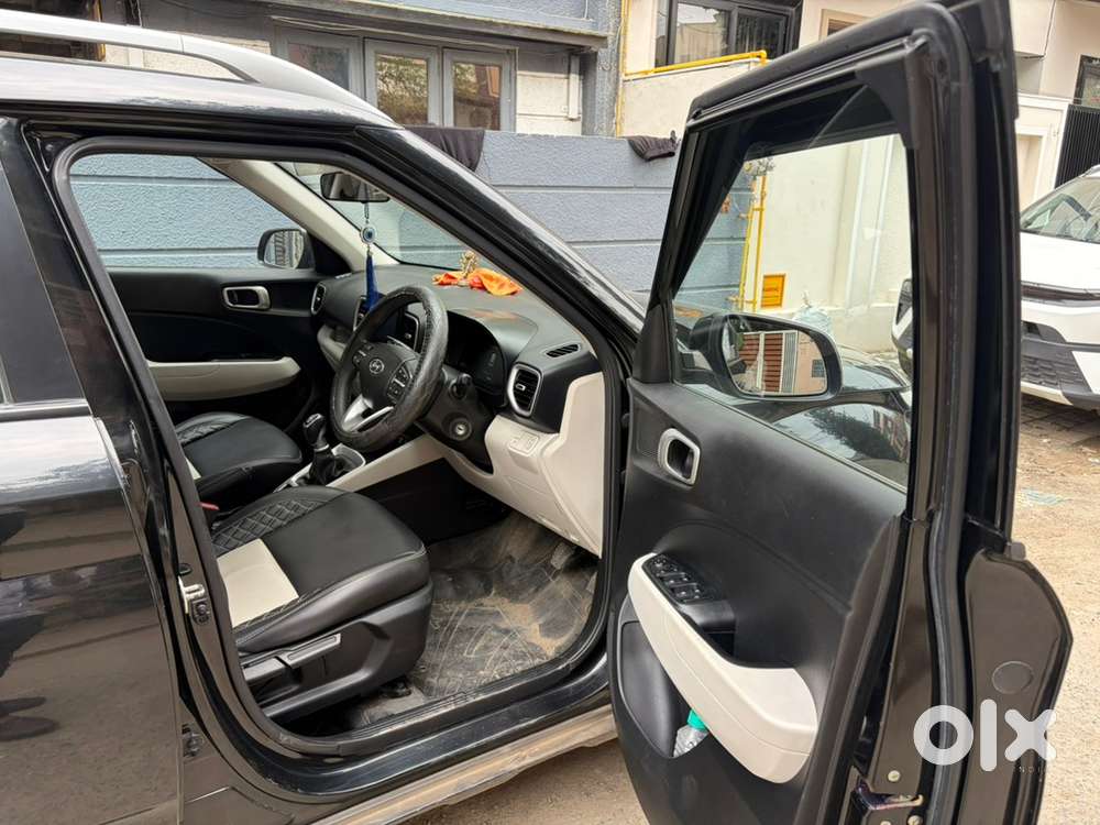 Hyundai Venue 2022 Car