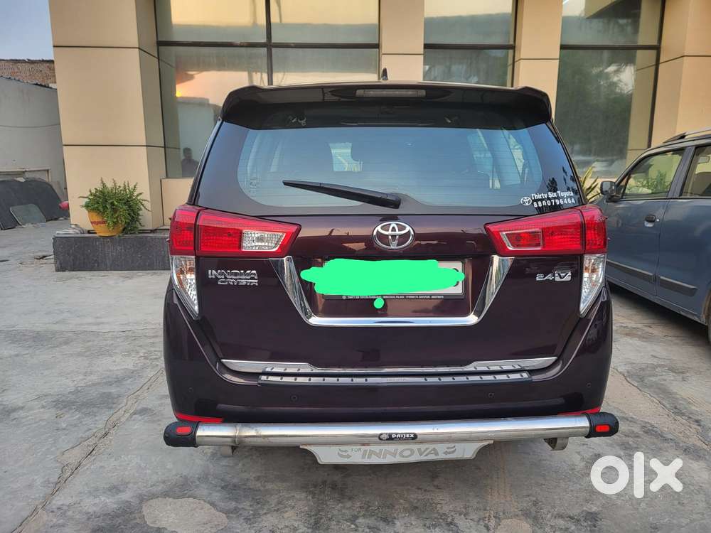 Toyota Innova Crysta 2.4 V 7 Str, 2022, Diesel