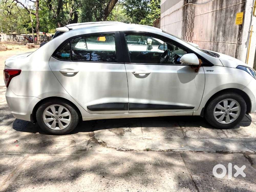 2016 Next To Top Model Hyundai Xcent 1.2 Vtvt Manual