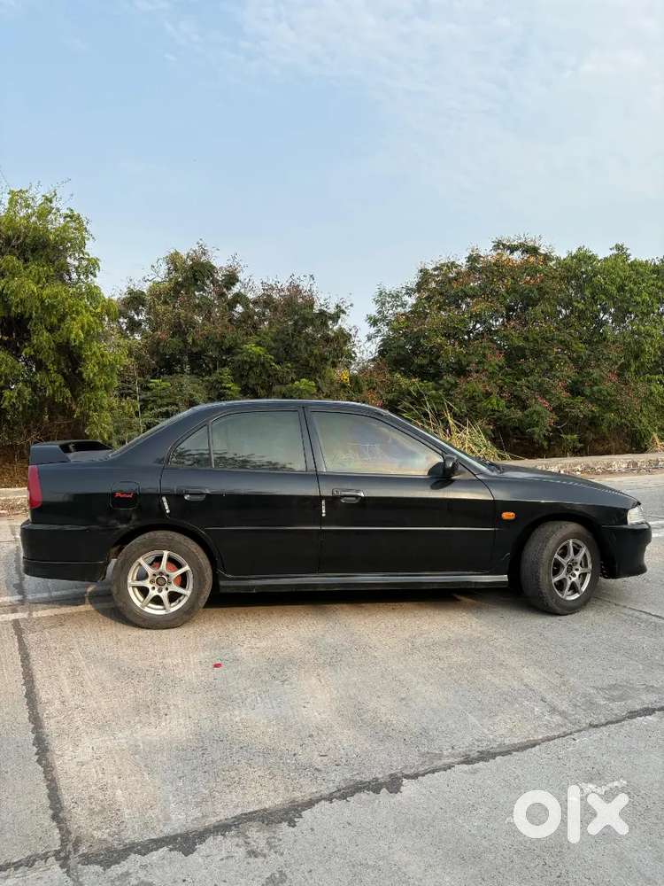 Mitsubishi Lancer 2002 Petrol 74800 Km Driven