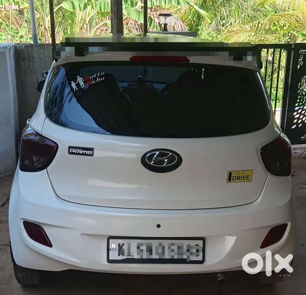Hyundai Grand I10 2017 Diesel 120000 Km Driven