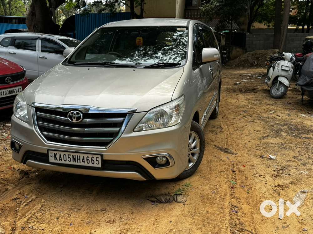 Toyota Innova Diesel 2014