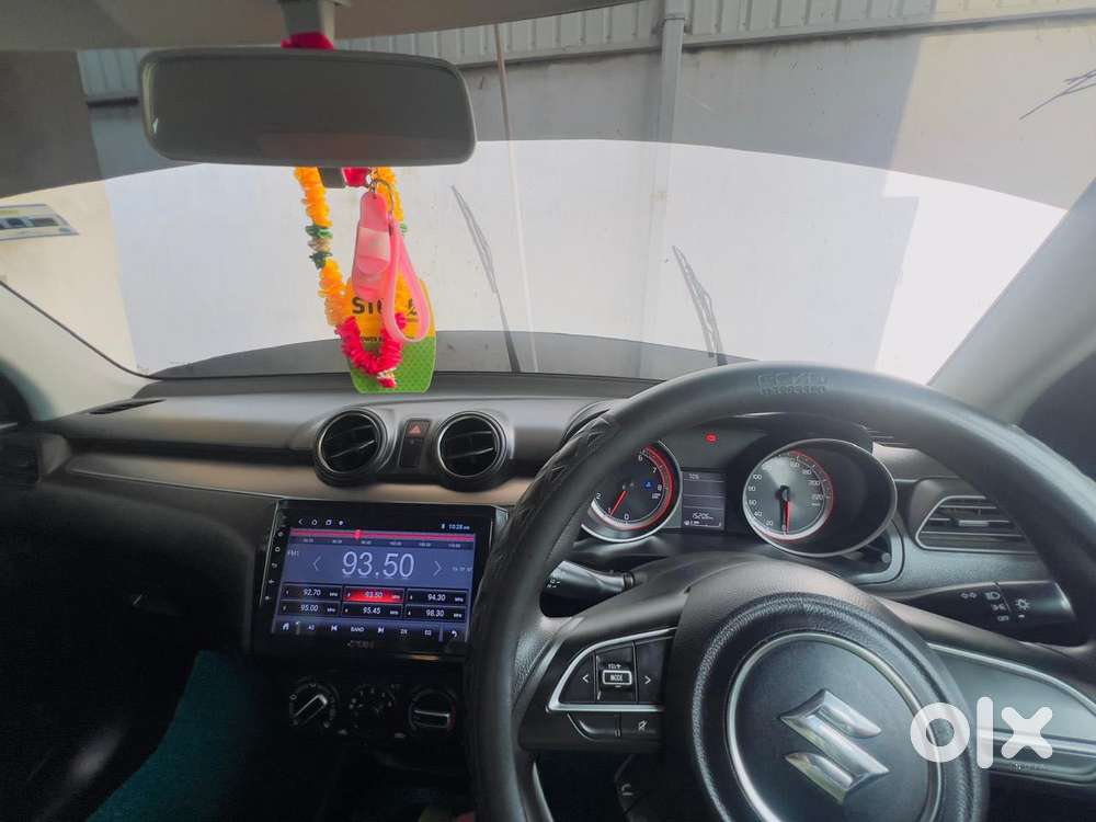 Maruti Suzuki Swift Vxi + Manual, 2023, Petrol