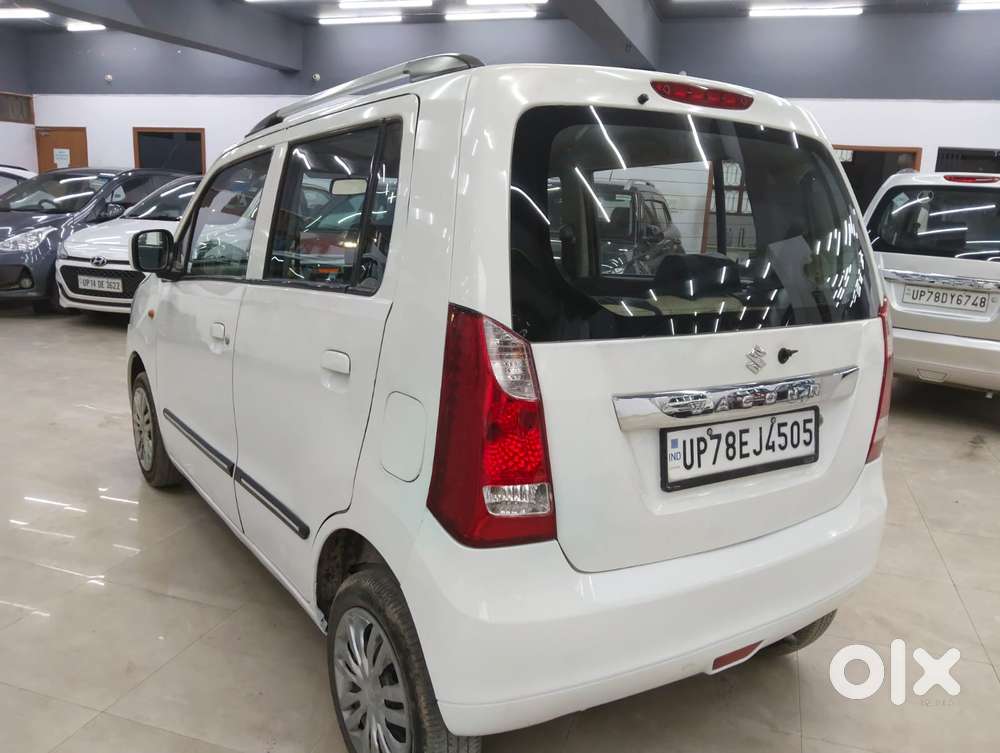 Maruti Suzuki Wagon R 1.0 Vxi Plus Amt, 2016, Petrol