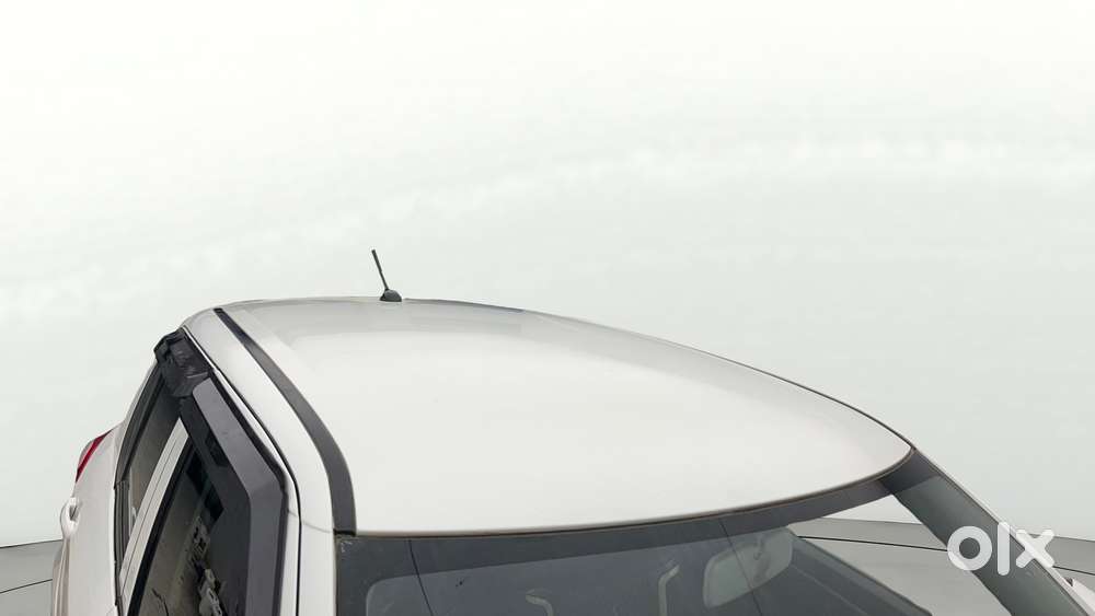 Maruti Suzuki Swift 1.2 Lxi (o), 2017, Petrol