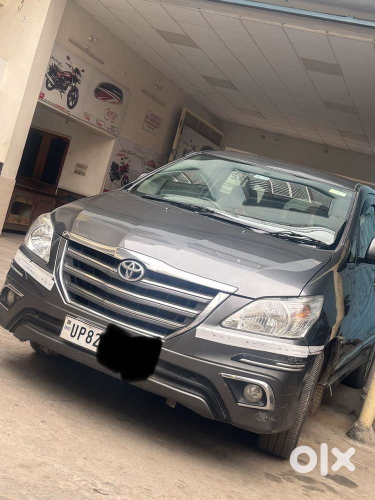 Toyota Innova 2014 Diesel Well Maintained