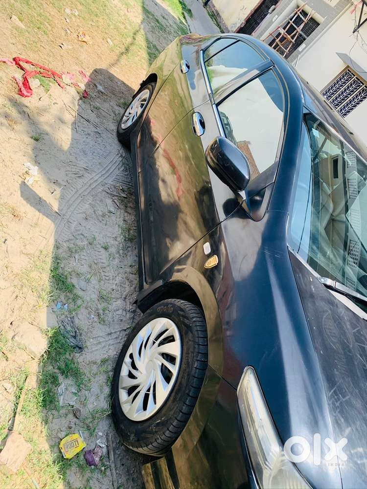 2009 Honda Petrol Car