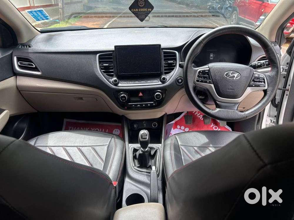 Hyundai Verna 1.5 Sx Petrol Mt, 2021, Petrol