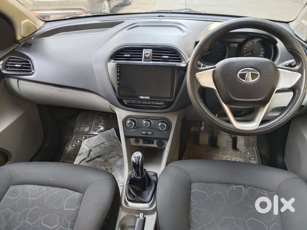 Tata Tiago 1.2 Revotron Xt, 2016, Petrol
