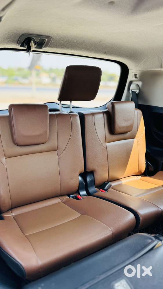 Toyota Innova Crysta 2.8 Zx At 7 Seater, 2016, Diesel