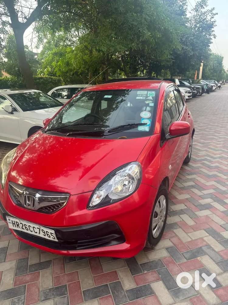 Honda Brio 2013 Petrol Variant