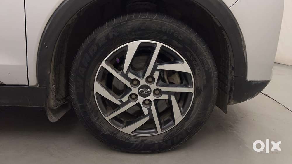 Mahindra Xuv300 W8 Option, 2022, Petrol