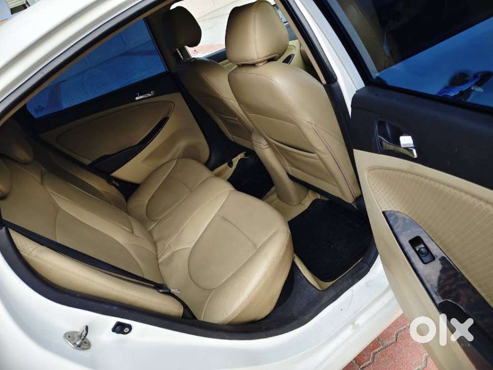 Hyundai Verna 1.6 Sx (o) Crdi At, 2012, Diesel