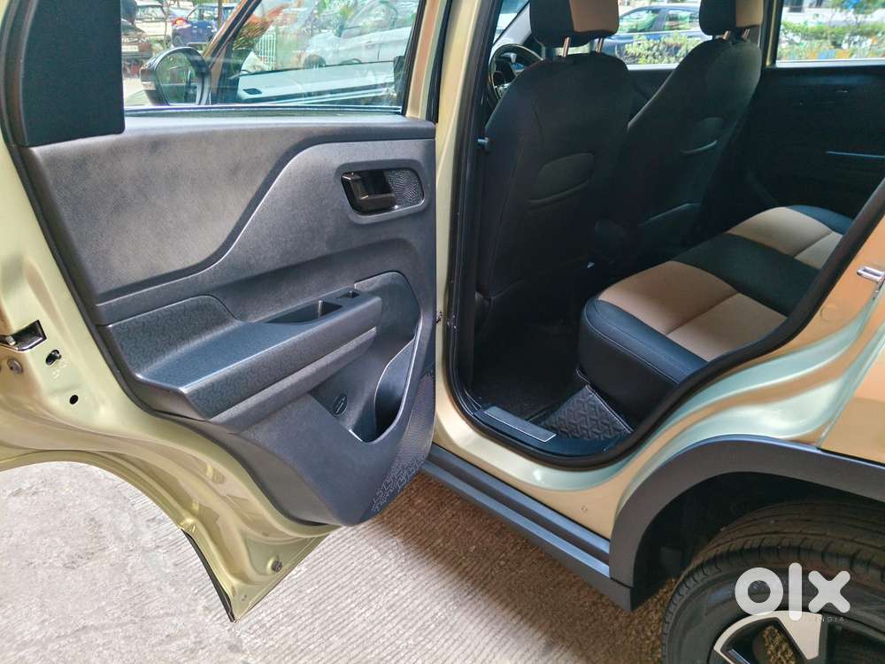 Tata Punch 1.2 Revotron Creative Ira Pack Mt Kaziranga Edition, 2022..