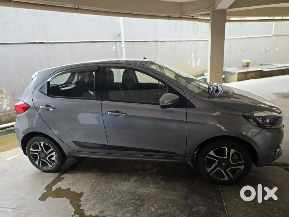Tata Tiago Xz+ Dual Tone  2020  Petrol  70,000 Km  1st Owner