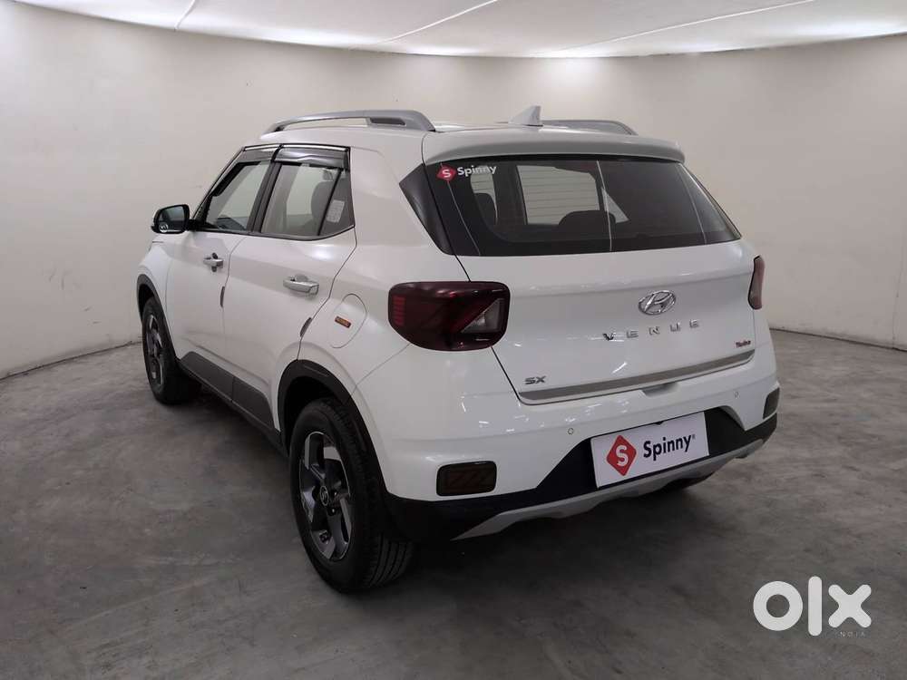 Hyundai Venue Sx Plus Turbo Dct, 2022, Petrol