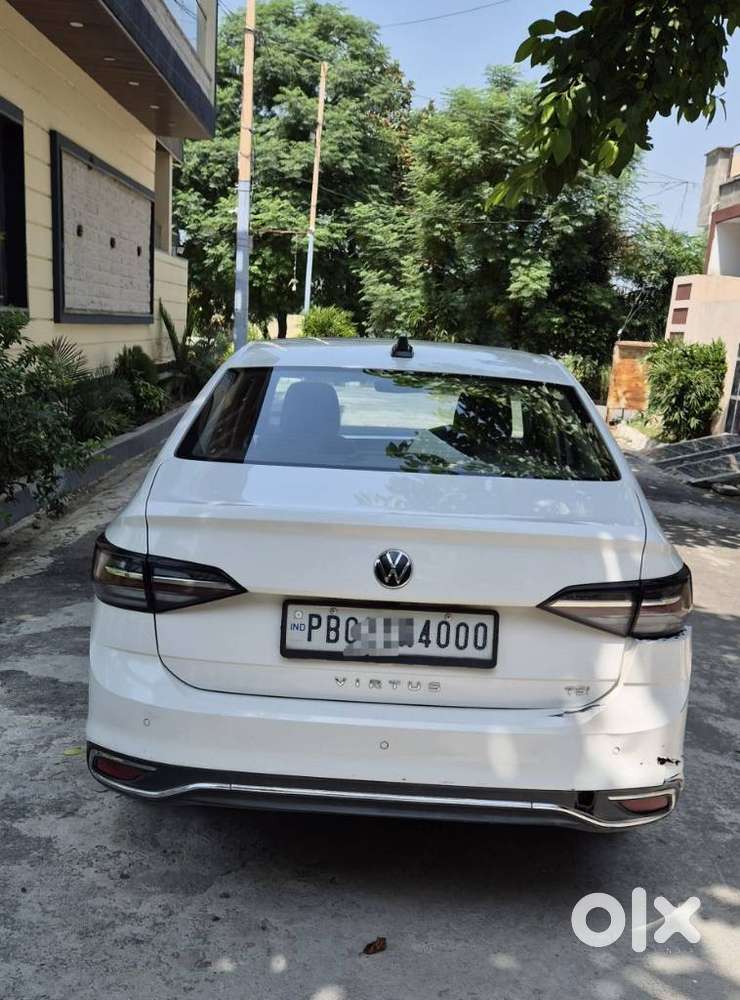 Volkswagen Virtus Topline 1.0 Tsi At (electric Seats), 2023, Petrol
