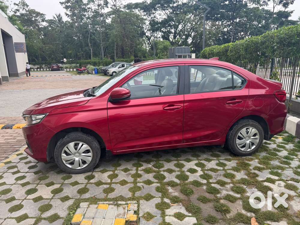 Honda Amaze Petrol 2019 Only 24000 Km Driven